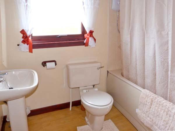 Ardmore Villa Trumpan Екстериор снимка
